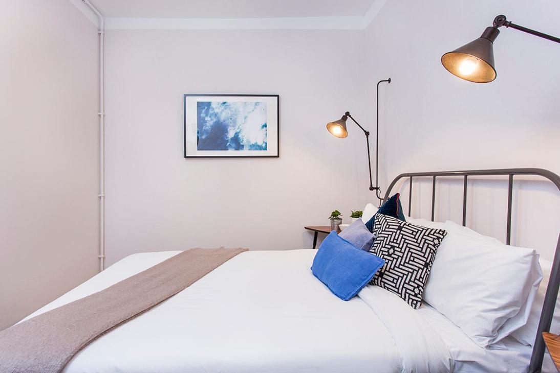 Stay U-Nique Apartments Fira Bcn L'Hospitalet de Llobregat Room photo